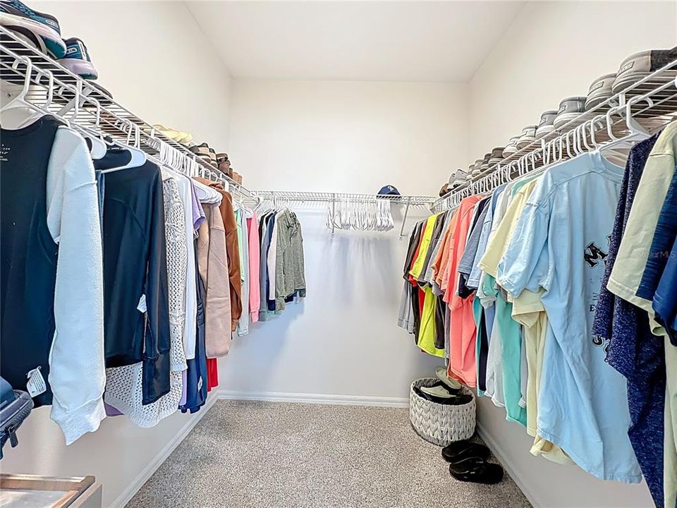 En Venta: $410,000 (3 camas, 2 baños, 1693 Pies cuadrados)