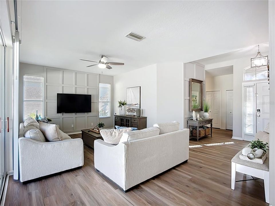 En Venta: $410,000 (3 camas, 2 baños, 1693 Pies cuadrados)