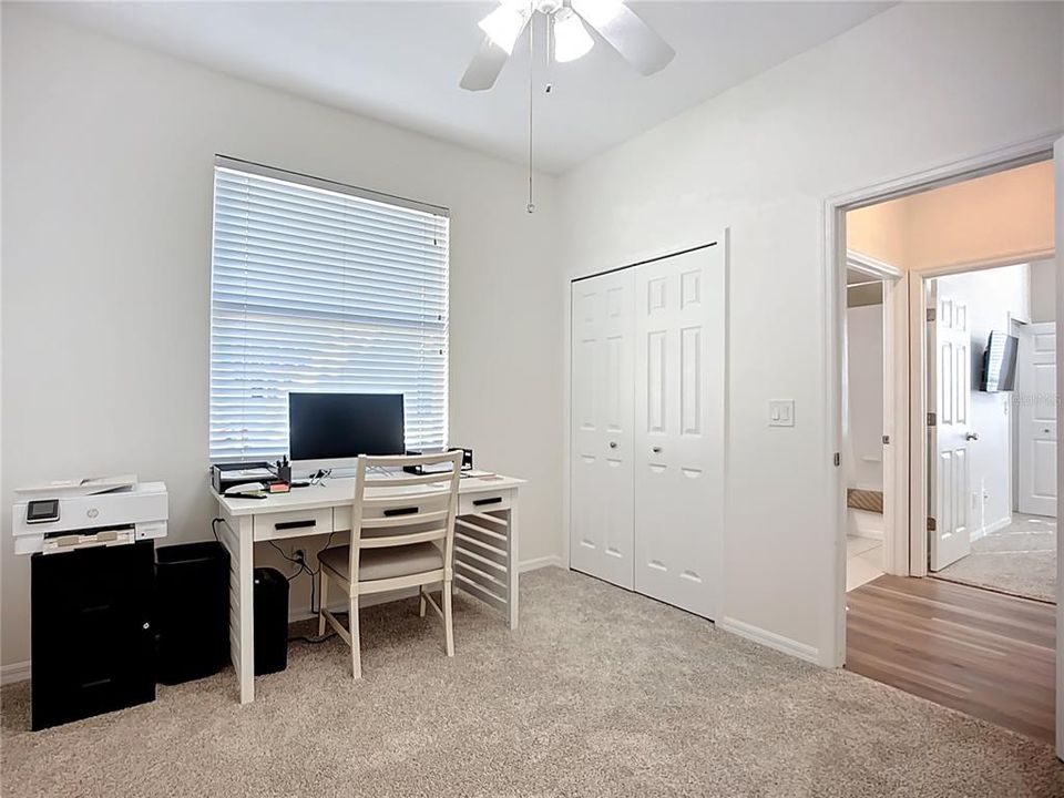 En Venta: $410,000 (3 camas, 2 baños, 1693 Pies cuadrados)