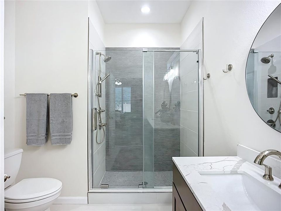 En Venta: $410,000 (3 camas, 2 baños, 1693 Pies cuadrados)