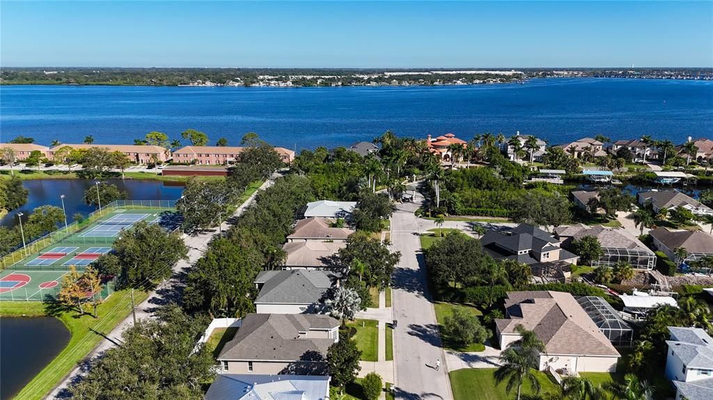 En Venta: $410,000 (3 camas, 2 baños, 1693 Pies cuadrados)