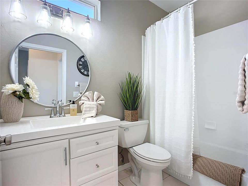 En Venta: $410,000 (3 camas, 2 baños, 1693 Pies cuadrados)