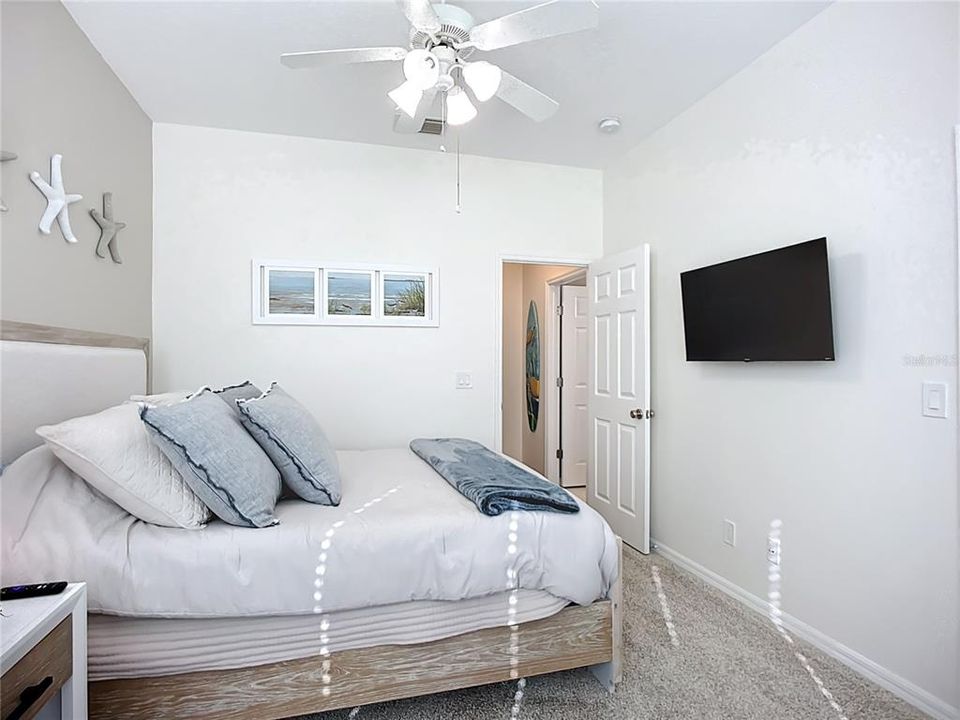 En Venta: $410,000 (3 camas, 2 baños, 1693 Pies cuadrados)