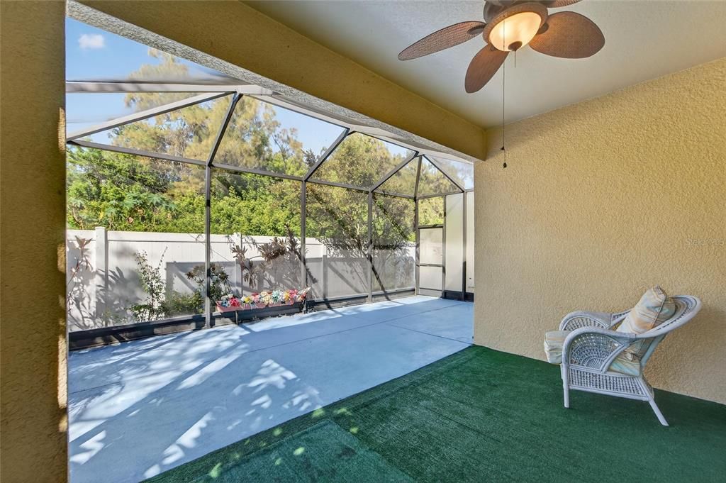 For Sale: $299,900 (2 beds, 2 baths, 1616 Square Feet)