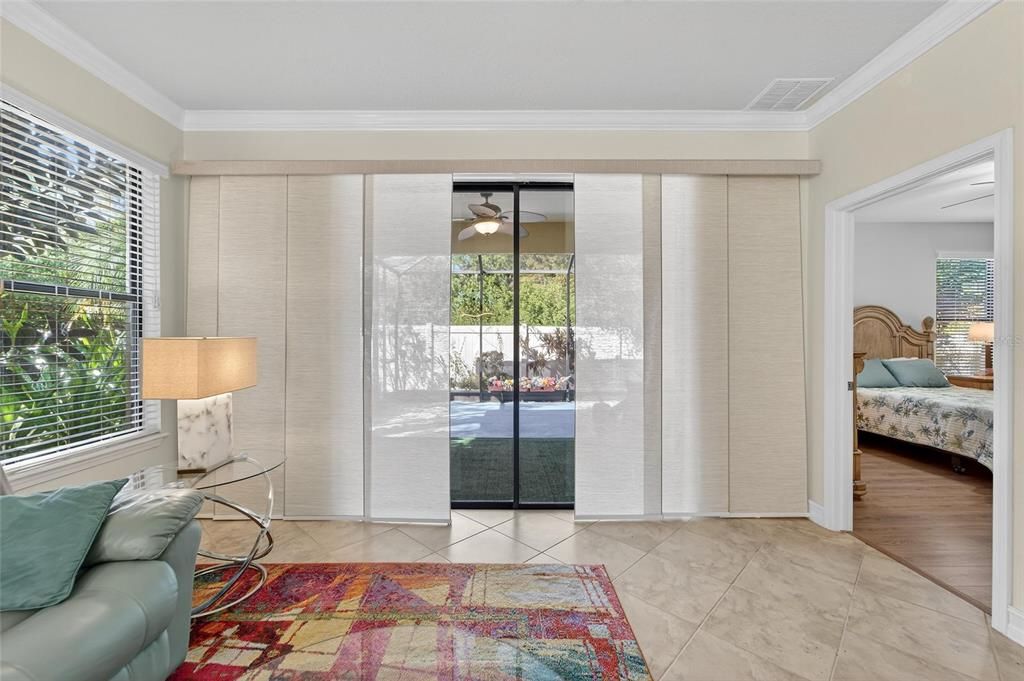 For Sale: $299,900 (2 beds, 2 baths, 1616 Square Feet)