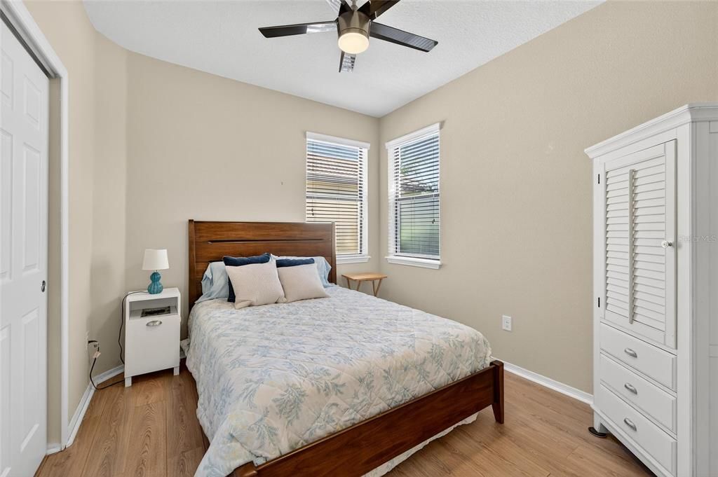 For Sale: $299,900 (2 beds, 2 baths, 1616 Square Feet)