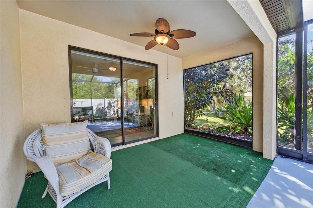 For Sale: $299,900 (2 beds, 2 baths, 1616 Square Feet)