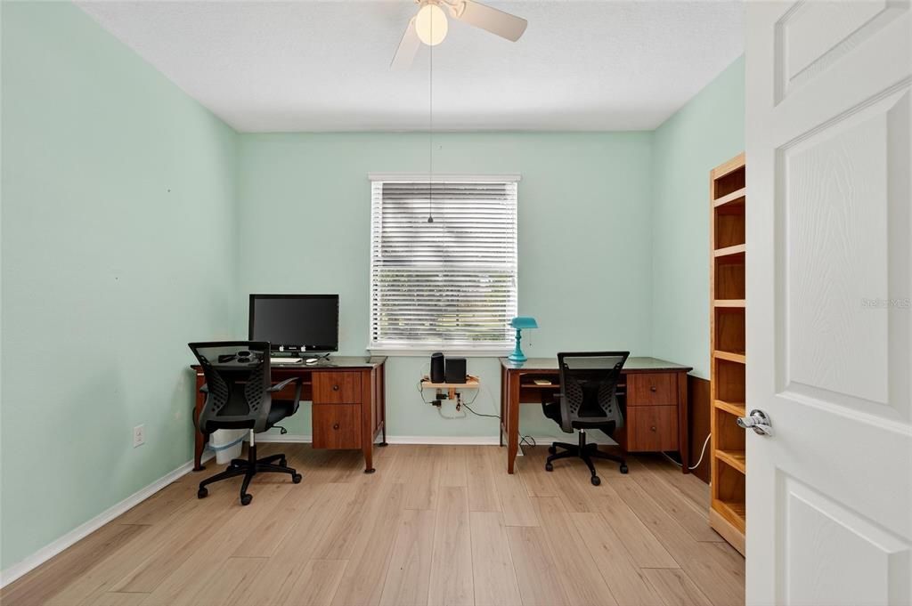 For Sale: $299,900 (2 beds, 2 baths, 1616 Square Feet)