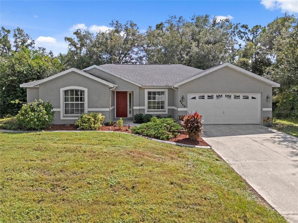 Под контрактом: $260,000 (3 спален, 2 ванн, 1309 Квадратных фут)