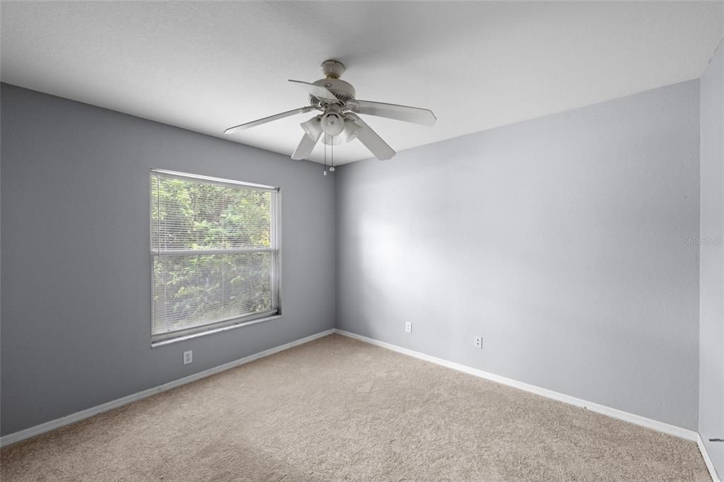 Под контрактом: $260,000 (3 спален, 2 ванн, 1309 Квадратных фут)