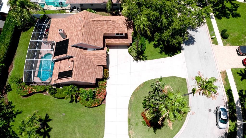 合同活跃: $650,000 (4 贝兹, 2 浴室, 2149 平方英尺)