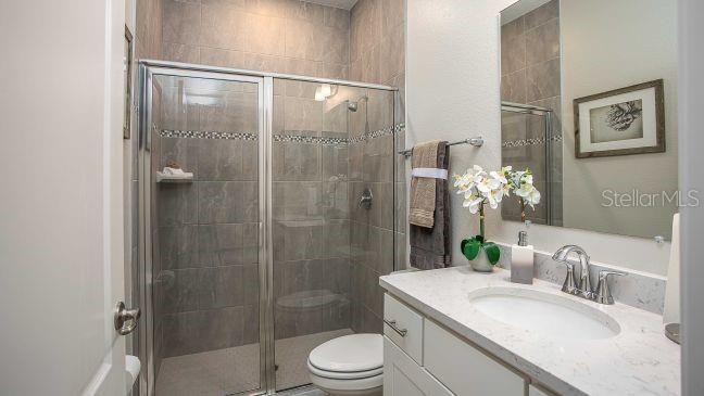 Active With Contract: $379,900 (4 beds, 3 baths, 2286 Square Feet)