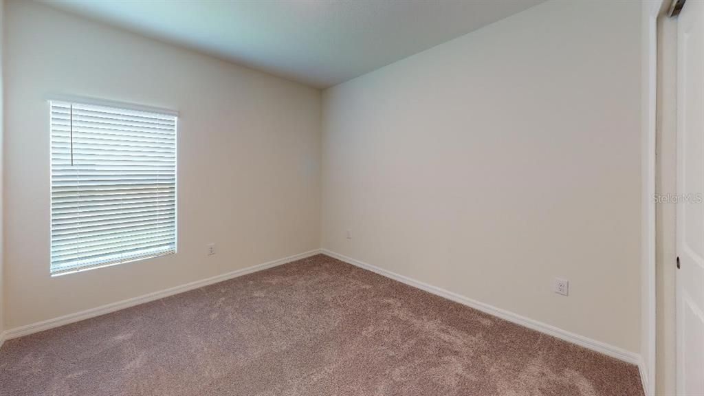 Active With Contract: $301,999 (3 beds, 2 baths, 1500 Square Feet)