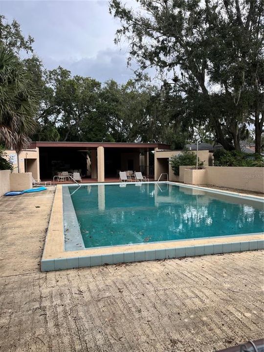 For Rent: $2,200 (3 beds, 2 baths, 1201 Square Feet)