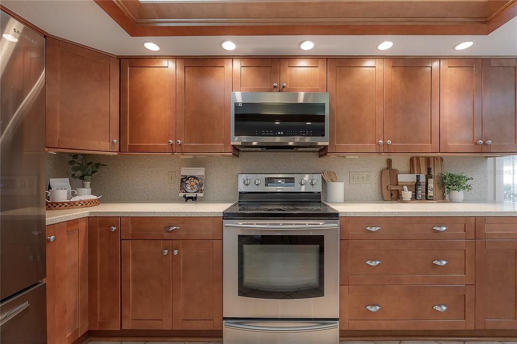 Active With Contract: $629,900 (4 beds, 3 baths, 2756 Square Feet)