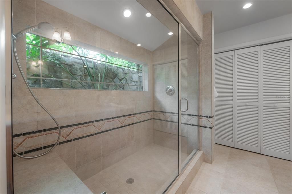 Active With Contract: $629,900 (4 beds, 3 baths, 2756 Square Feet)