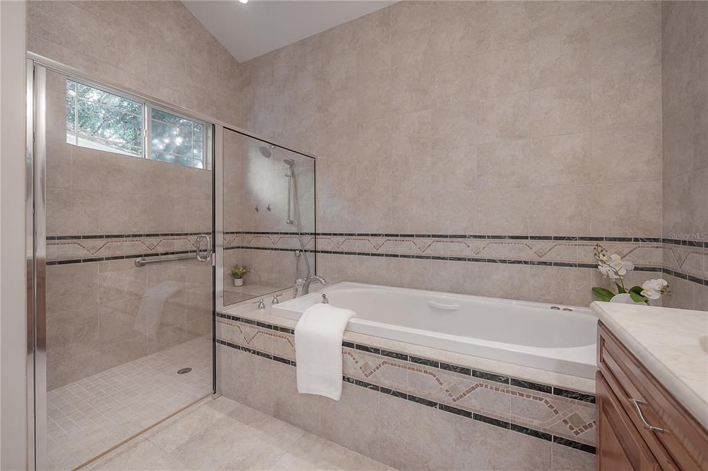 Active With Contract: $629,900 (4 beds, 3 baths, 2756 Square Feet)