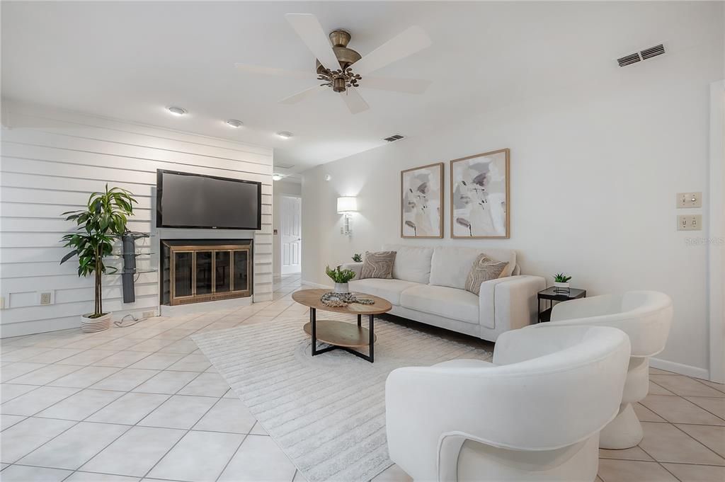 Active With Contract: $629,900 (4 beds, 3 baths, 2756 Square Feet)