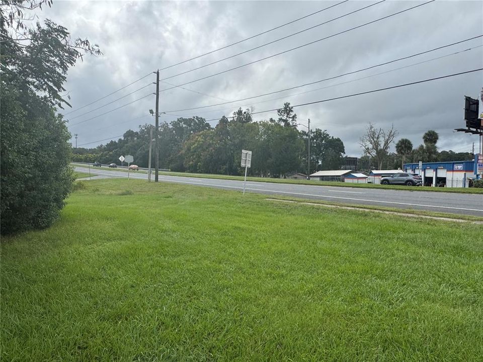 На продажу: $295,000 (0.54 acres)