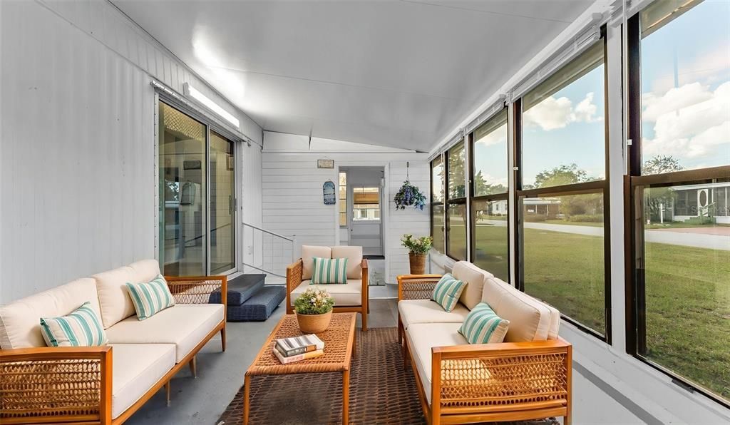 На продажу: $129,000 (2 спален, 2 ванн, 960 Квадратных фут)