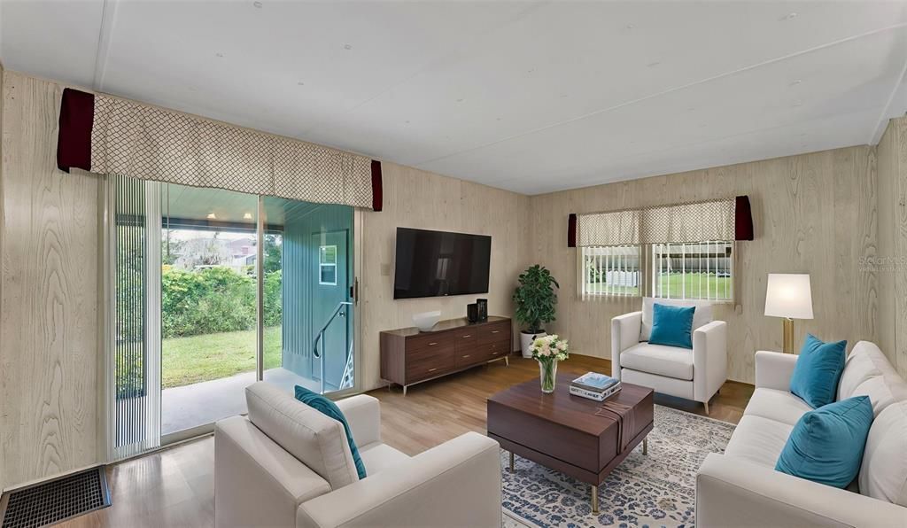 На продажу: $129,000 (2 спален, 2 ванн, 960 Квадратных фут)