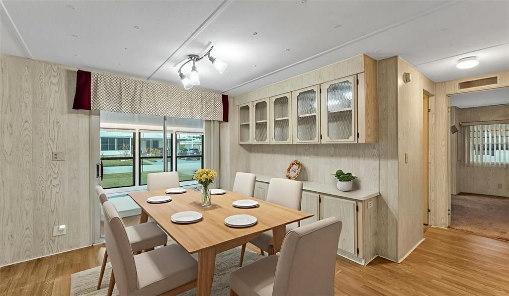 На продажу: $129,000 (2 спален, 2 ванн, 960 Квадратных фут)