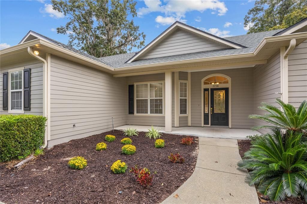 Active With Contract: $374,900 (3 beds, 2 baths, 1908 Square Feet)