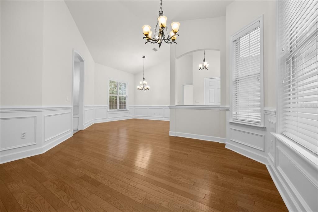 Active With Contract: $374,900 (3 beds, 2 baths, 1908 Square Feet)