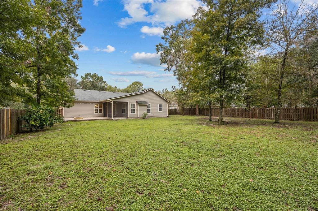 Active With Contract: $374,900 (3 beds, 2 baths, 1908 Square Feet)