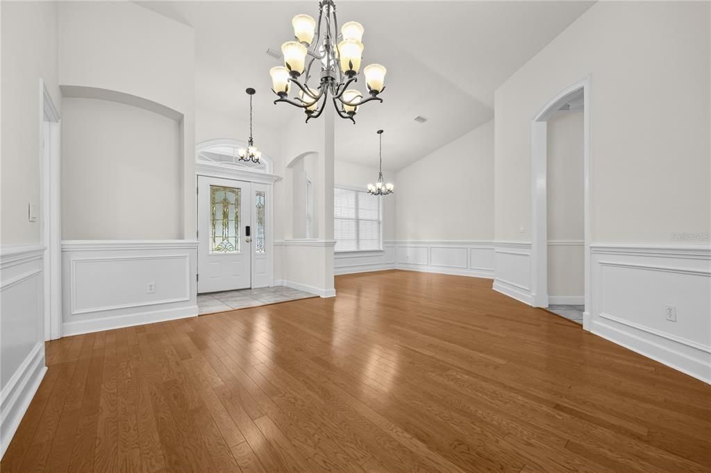 Active With Contract: $374,900 (3 beds, 2 baths, 1908 Square Feet)