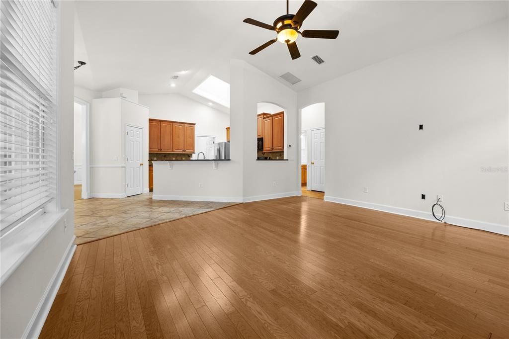 Active With Contract: $374,900 (3 beds, 2 baths, 1908 Square Feet)