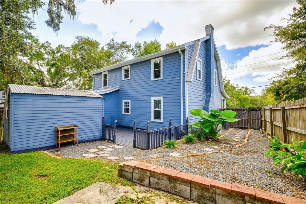 For Sale: $450,000 (4 beds, 3 baths, 1872 Square Feet)