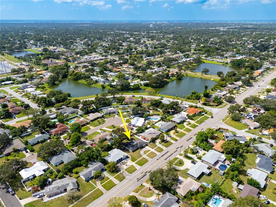 For Sale: $420,000 (2 beds, 1 baths, 1121 Square Feet)