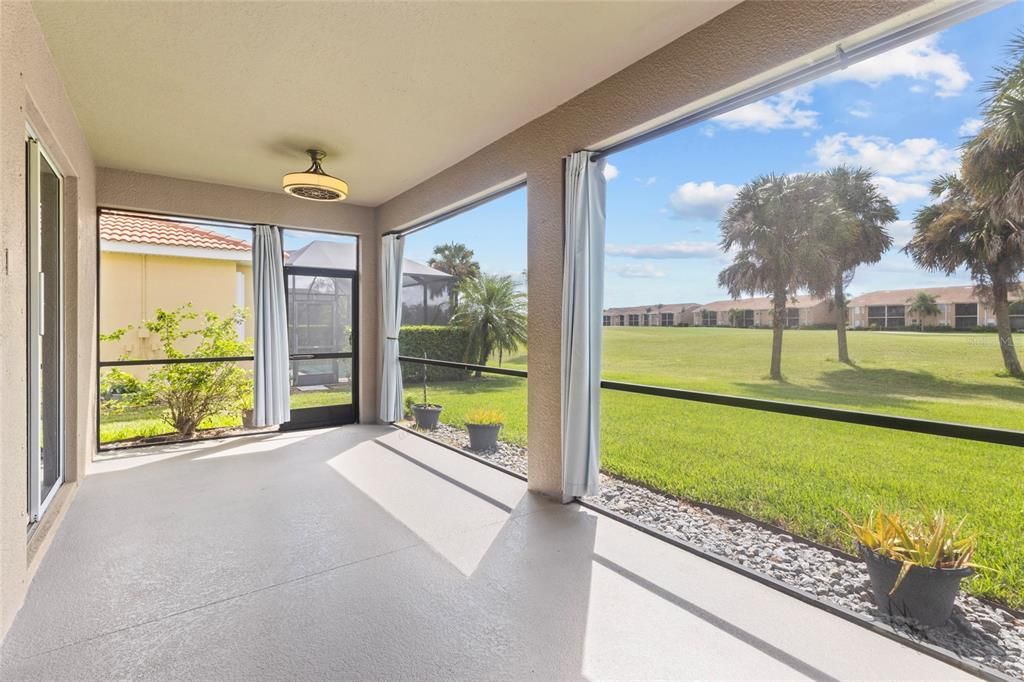 Под контрактом: $2,695 (3 спален, 2 ванн, 1991 Квадратных фут)