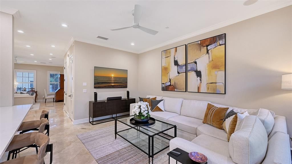 Activo con contrato: $1,595,000 (3 camas, 2 baños, 1910 Pies cuadrados)