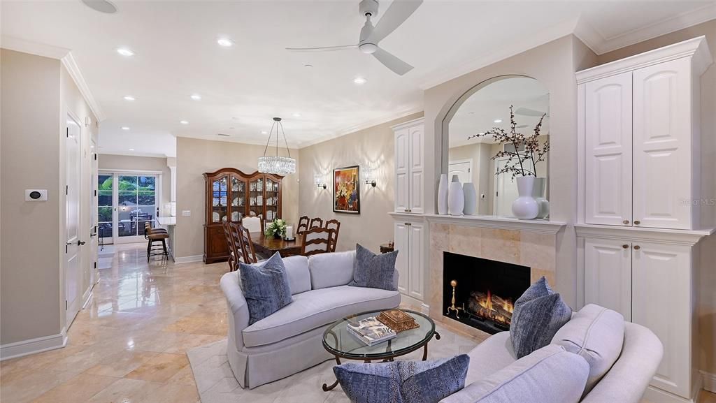 Activo con contrato: $1,595,000 (3 camas, 2 baños, 1910 Pies cuadrados)