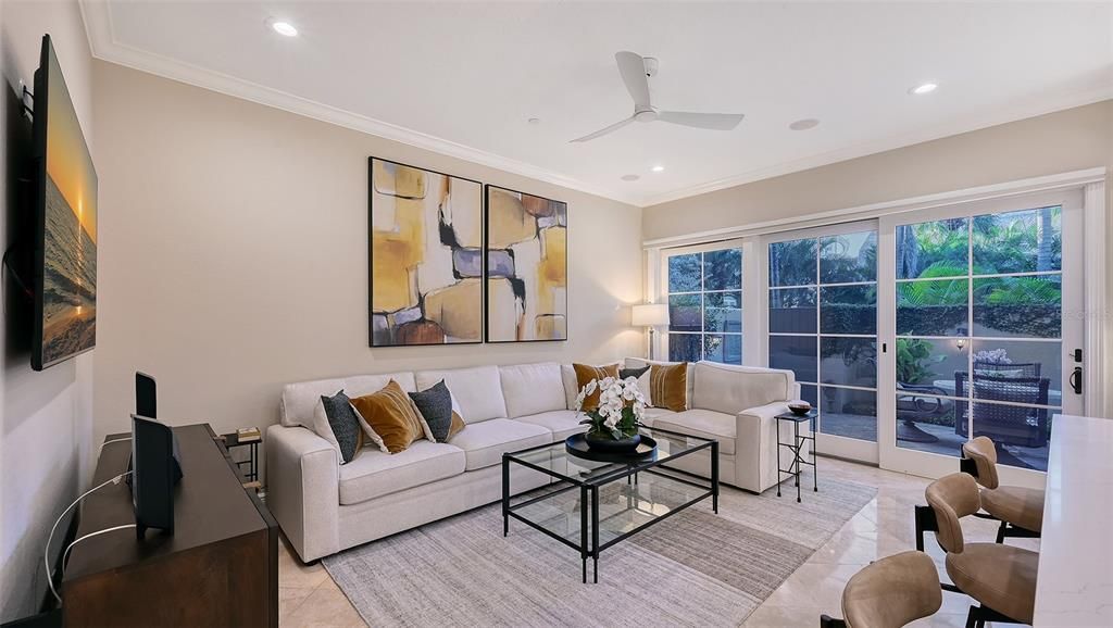 Activo con contrato: $1,595,000 (3 camas, 2 baños, 1910 Pies cuadrados)