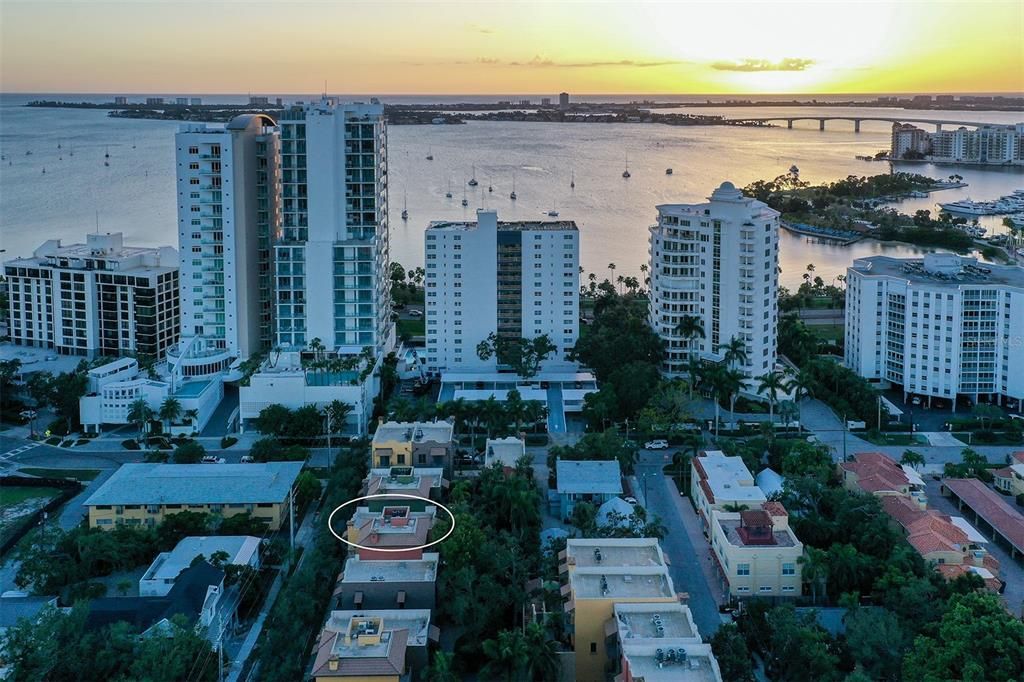 Activo con contrato: $1,595,000 (3 camas, 2 baños, 1910 Pies cuadrados)