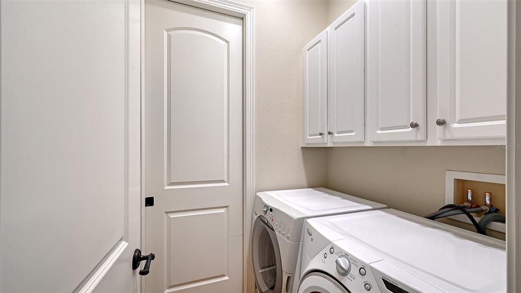 Activo con contrato: $1,595,000 (3 camas, 2 baños, 1910 Pies cuadrados)