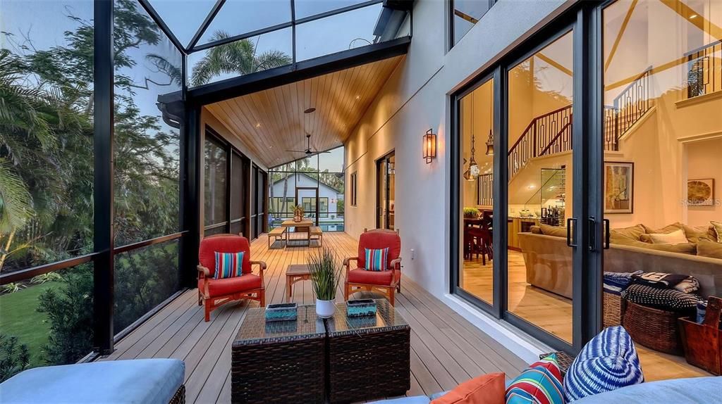 For Sale: $4,895,000 (5 beds, 6 baths, 5712 Square Feet)