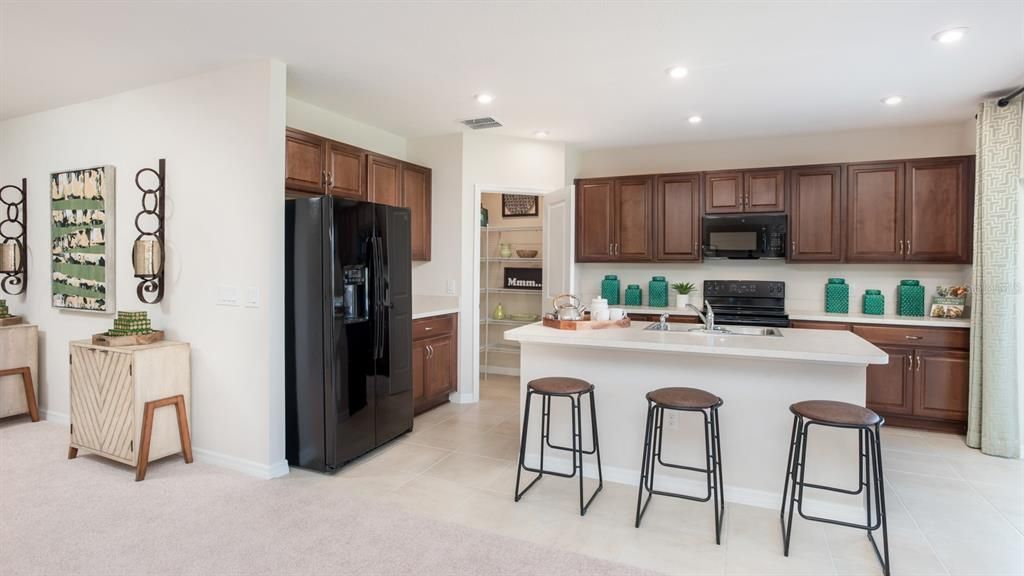 Active With Contract: $361,999 (4 beds, 2 baths, 1848 Square Feet)