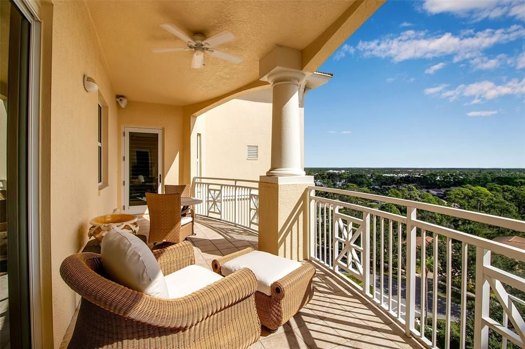 For Sale: $2,350,000 (3 beds, 2 baths, 3738 Square Feet)