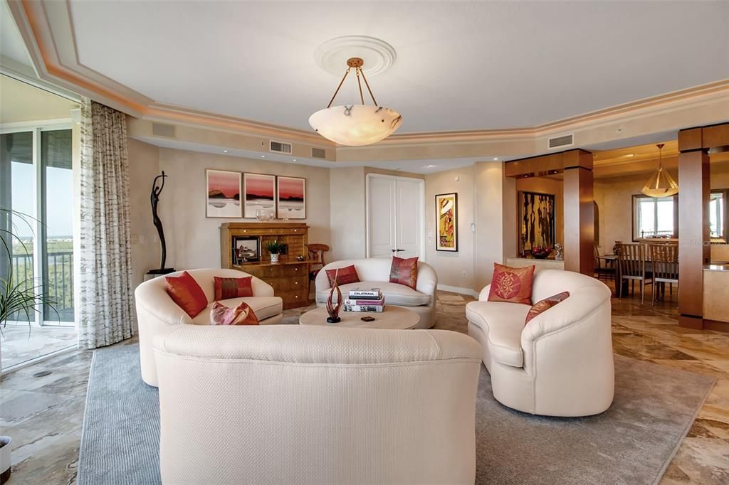 For Sale: $2,350,000 (3 beds, 2 baths, 3738 Square Feet)