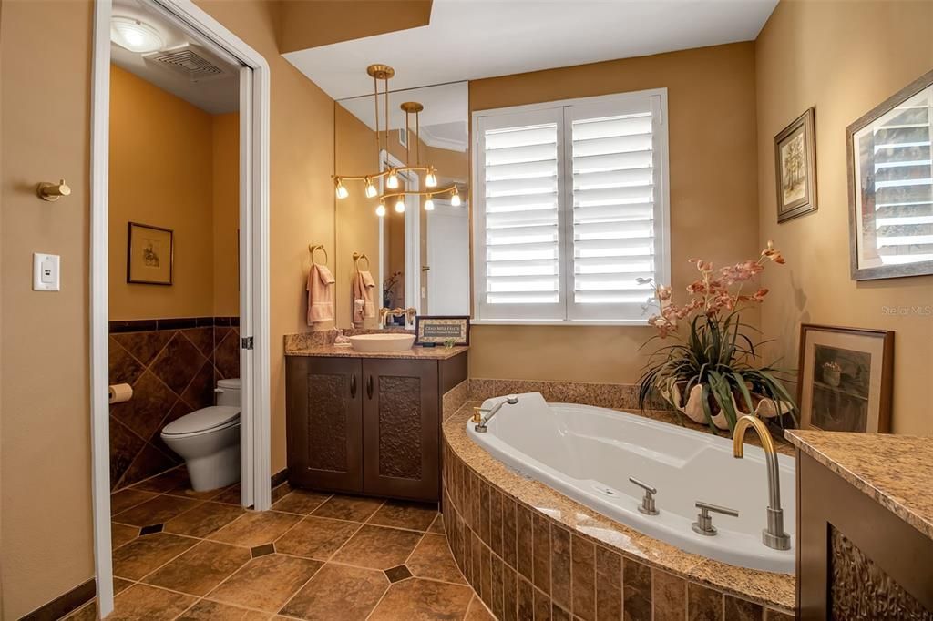 For Sale: $2,350,000 (3 beds, 2 baths, 3738 Square Feet)