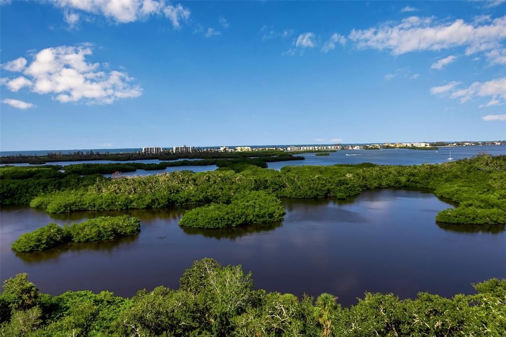 For Sale: $2,350,000 (3 beds, 2 baths, 3738 Square Feet)