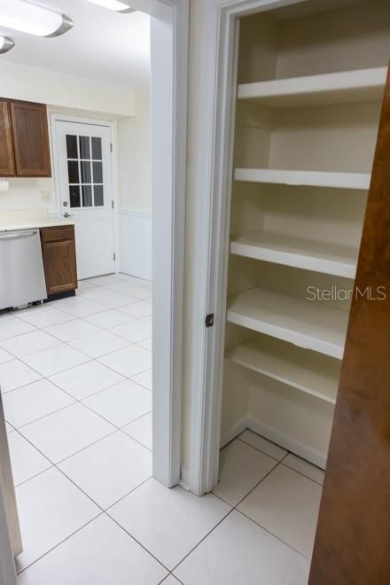 En Venta: $425,000 (3 camas, 2 baños, 1918 Pies cuadrados)