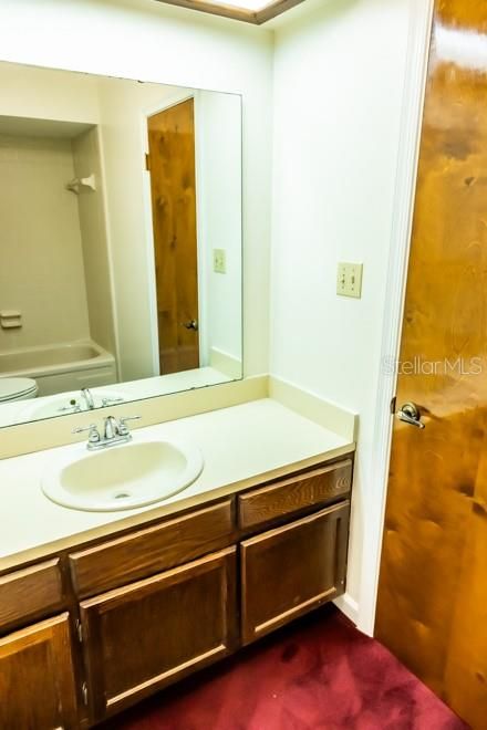 En Venta: $425,000 (3 camas, 2 baños, 1918 Pies cuadrados)