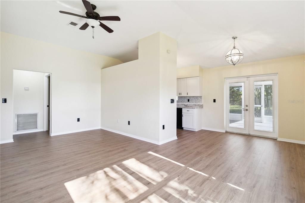 En Renta: $2,100 (2 camas, 2 baños, 1036 Pies cuadrados)