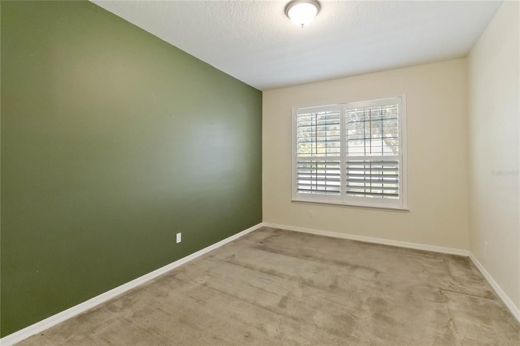 Active With Contract: $599,990 (5 beds, 4 baths, 4247 Square Feet)