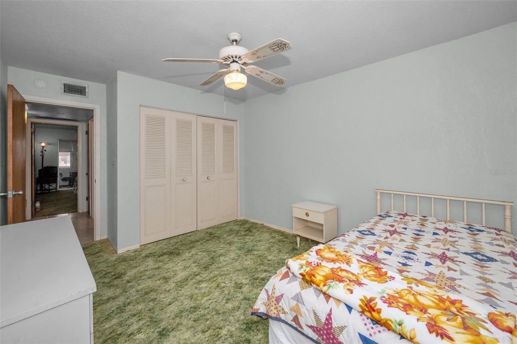 Active With Contract: $99,000 (2 beds, 2 baths, 1134 Square Feet)